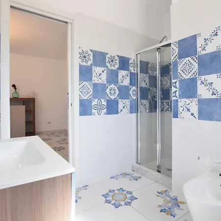 Apartment Stunning In *